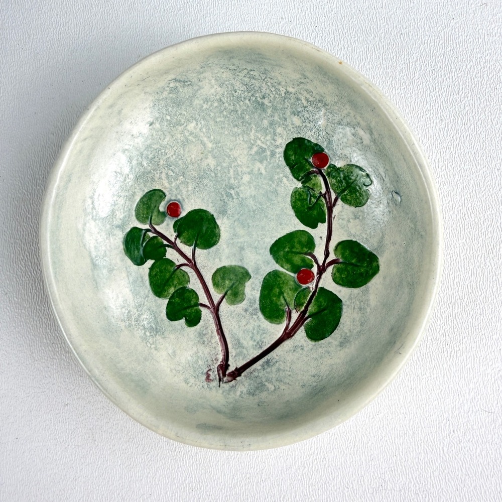 Salt Marsh Pottery Bowl Partridgeberry 1989 Dartmouth MA Studio Ceramic Art